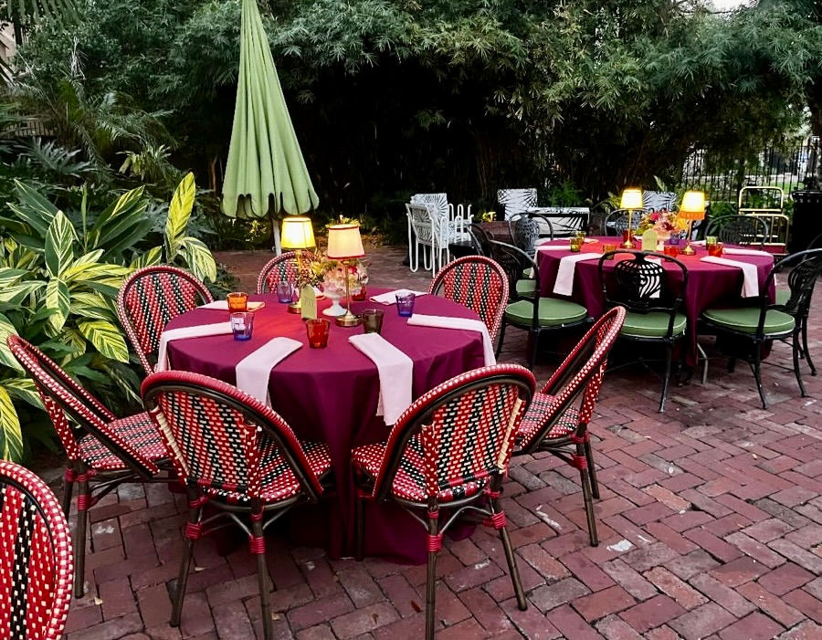 Reception courtyard dining — Taylor and John’s Wedding at The Columns